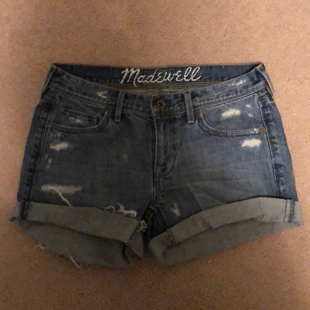 Madewell denim shorts - gently worn - size 26